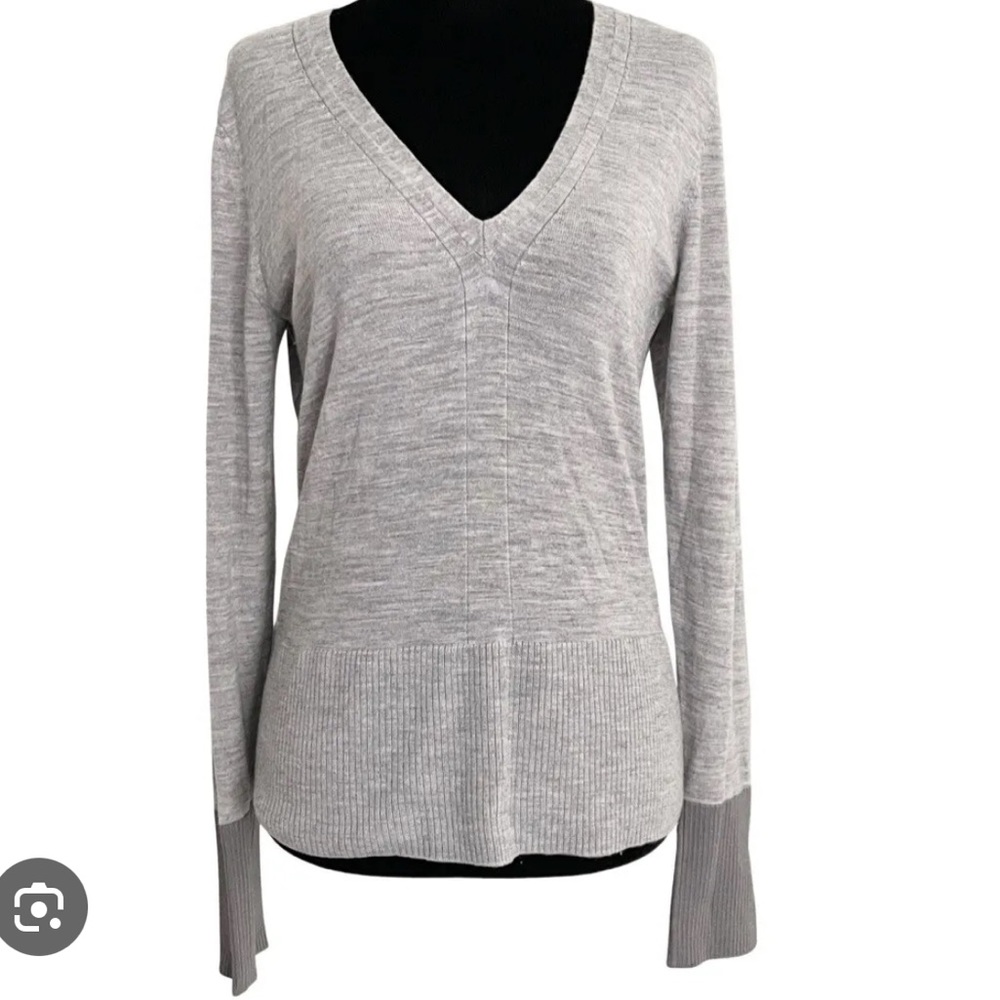 Rag & Bone Heather Grey V Neck Sweater